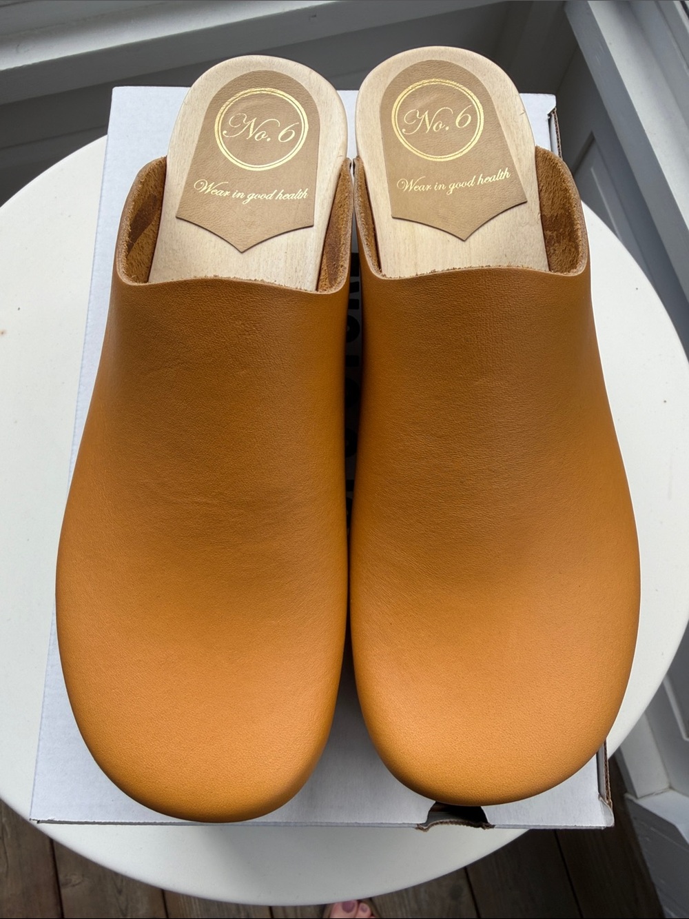 No. 6 Contour Clog on flat base in Sunflower. Size 40